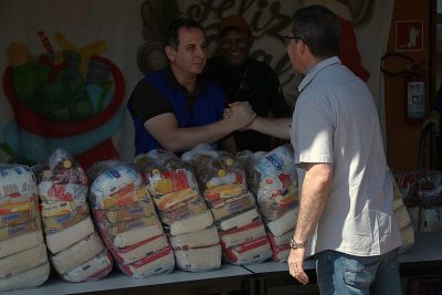 ENTREGA_CESTA_NATAL_SOLID&Aacute;RIO (36)