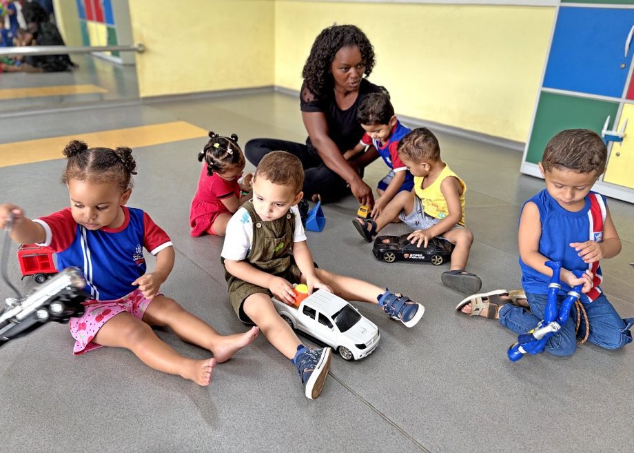 Colônia de Férias da Rede Municipal de Ensino iniciou na segunda-feira (12)