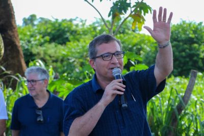 INAUGURA&Ccedil;&Atilde;O_ASFALTO_URIAS_RIBEIRO (13)