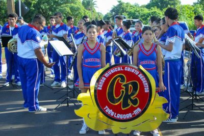 INAUGURA&Ccedil;&Atilde;O_ASFALTO_URIAS_RIBEIRO (26)