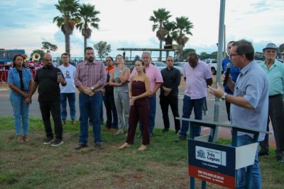 Inaugura&ccedil;&atilde;o ilumina&ccedil;&atilde;o Jamil Jorge Salom&atilde;o (61)