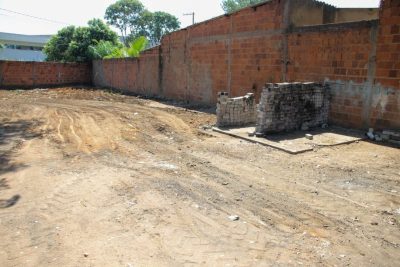 AÇÃO DE LIMPEZA - Área adjancente ao CENTRO POP (106)