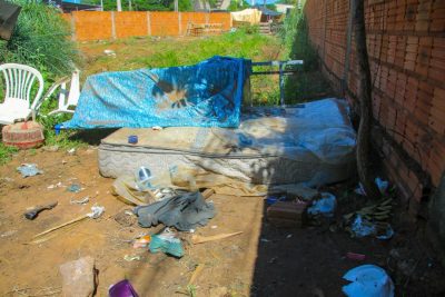 A&Ccedil;&Atilde;O DE LIMPEZA - &Aacute;rea adjancente ao CENTRO POP (77)
