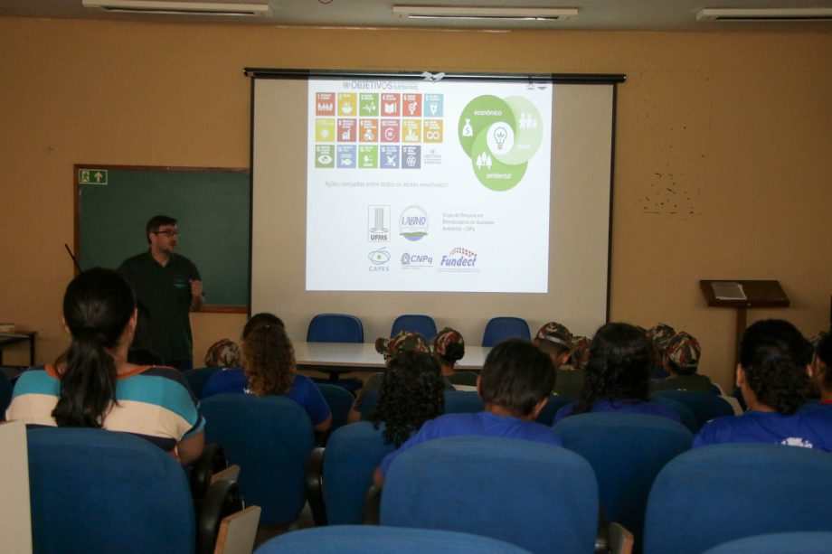 Semanda da Água - Visita laboratórios UFMS (10)