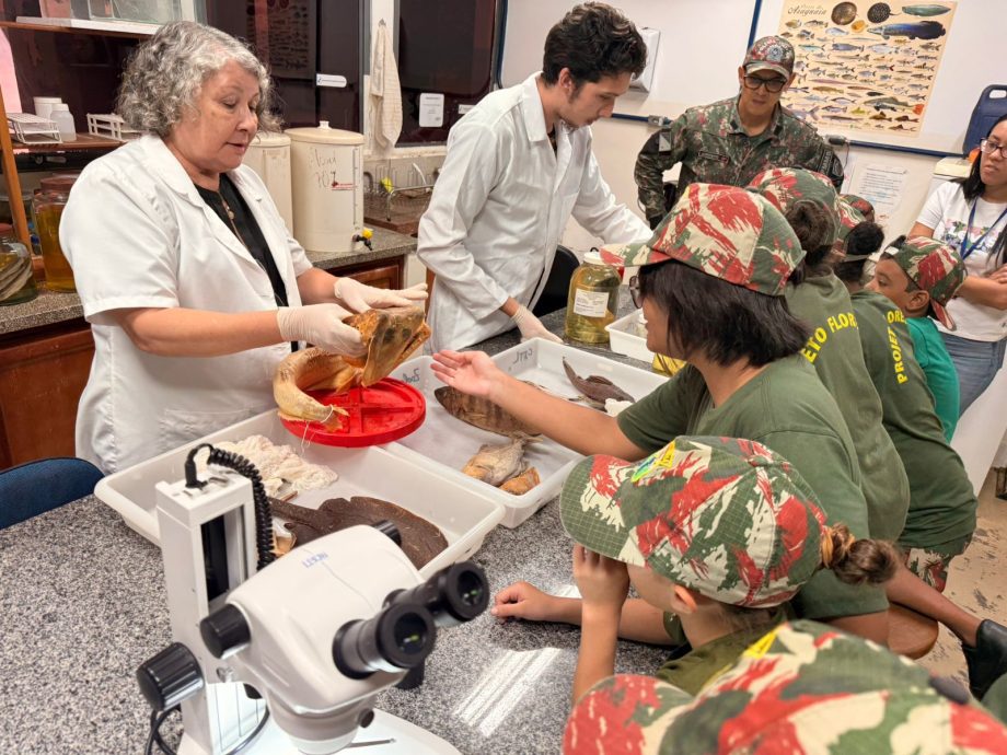 Semanda da Água - Visita laboratórios UFMS (28)