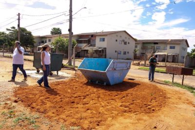 Caçambas e Containeres - Novo Oeste (1)