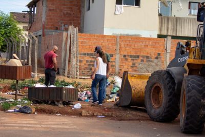Caçambas e Containeres - Novo Oeste (10)