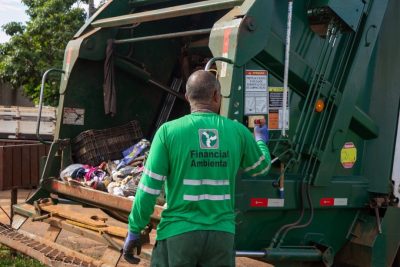 Caçambas e Containeres - Novo Oeste (7)