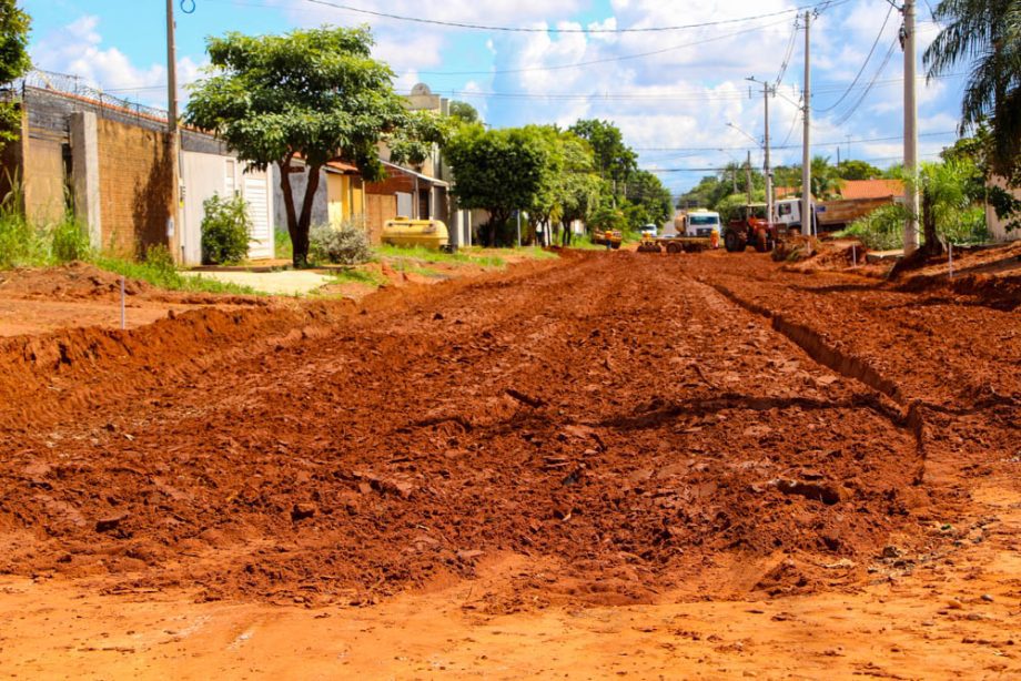 INICIO PAVIMENTAÇÃO ALVORADA 10-04-26 (23)