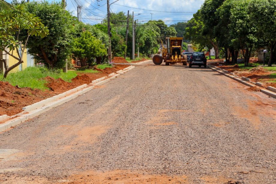INICIO PAVIMENTAÇÃO ALVORADA 10-04-26 (35)