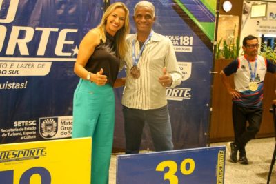 JOGOS E PREMIA&Ccedil;&Atilde;O MELHOR IDADE 21-05 (133)