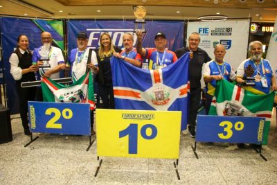 JOGOS E PREMIA&Ccedil;&Atilde;O MELHOR IDADE 21-05 (177)