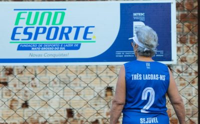 JOGOS E PREMIA&Ccedil;&Atilde;O MELHOR IDADE 21-05 (32)