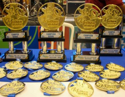 JOGOS E PREMIA&Ccedil;&Atilde;O MELHOR IDADE 21-05 (91)