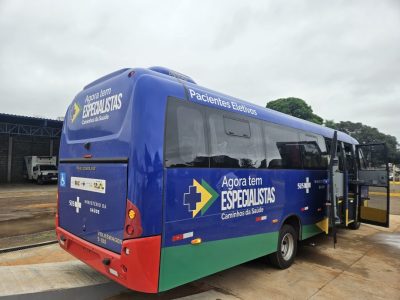 ÔNIBUS AGORA TEM ESPECIALISTA (3)