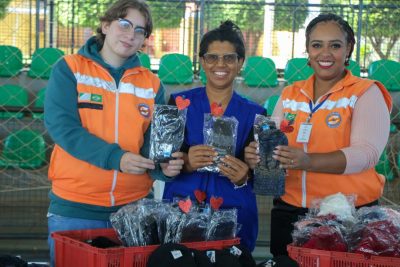 ENTREGA AGASALHOS 26-06 (62)