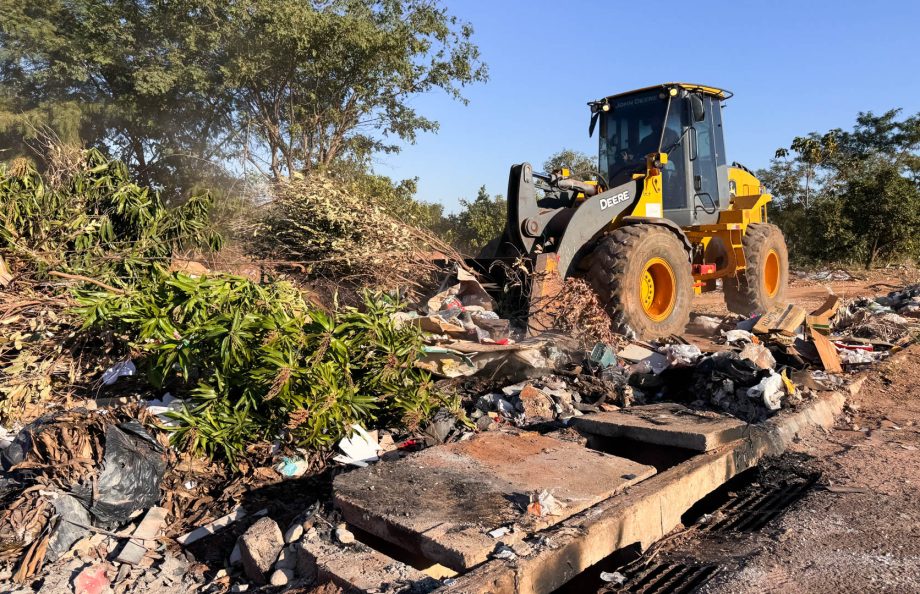 LIMPEZA E RETIRADA DE LIXO NOVA TRES LAGOAS 3 17-07 (3)