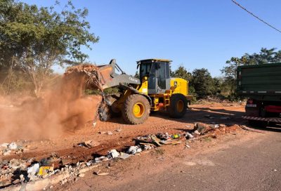 LIMPEZA E RETIRADA DE LIXO NOVA TRES LAGOAS 3 17-07 (5)