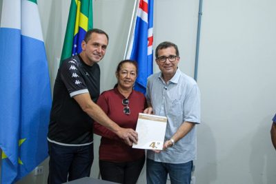 ENTREGA ESCRITURA CONJ. HATACIONAL ORQUÍDEAS (12)