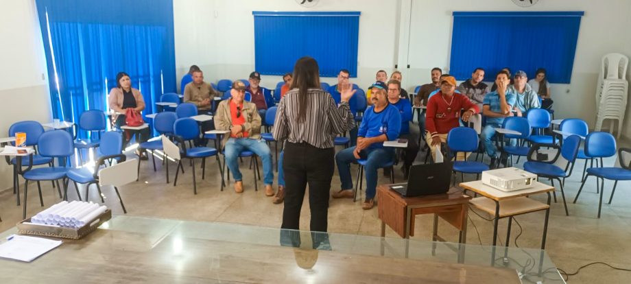 TREINAMENTO SAMU (3) Motoristas da SMAS encerram projeto de capacitação com treinamento do SAMU
