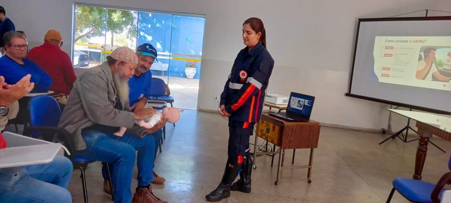 TREINAMENTO SAMU (6) Motoristas da SMAS encerram projeto de capacitação com treinamento do SAMU