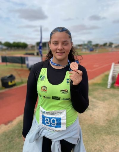 Atleta Isabela Domingos- 3ª arremesso de peso