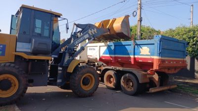 Defesa Civil e equipes da Prefeitura atuam desde ontem ap&oacute;s tempestade que atingiu Tr&ecirc;s Lagoas (16)