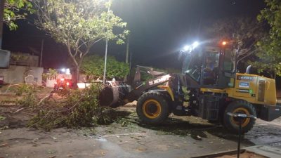 Defesa Civil e equipes da Prefeitura atuam desde ontem ap&oacute;s tempestade que atingiu Tr&ecirc;s Lagoas (5)