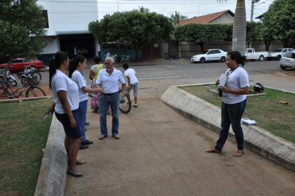 21024-rede-de-protecao-a-crianca-e-ao-adolescente-realiza-panfletagem-educativa