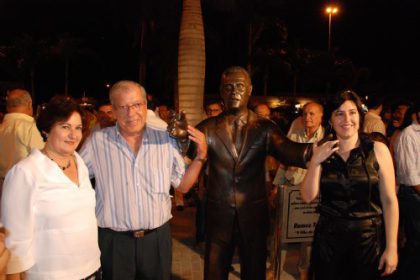 2113-estatua-de-ramez-tebet-e-inaugurada-em-tres-lagoas