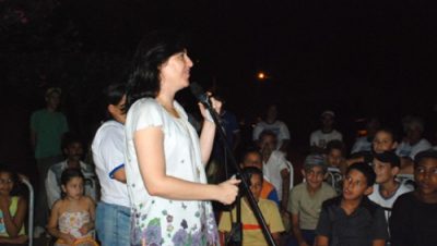 2176-moradores-do-alto-da-boa-vista-pedem-asfalto-e-iluminacao