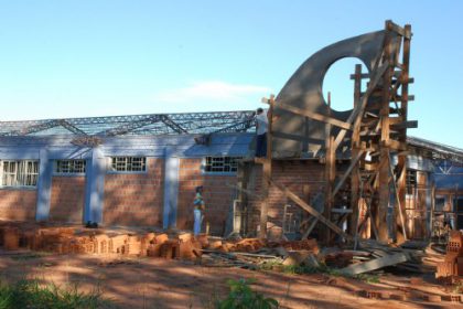 2271-obras-da-escola-de-vera-cruz-estao-sendo-finalizadas