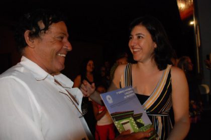 2277-familias-da-vila-piloto-iii-sao-beneficiadas-com-escrituras-de-casa
