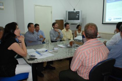 2304-empresa-de-transporte-e-logistica-devera-gerar-mais-de-150-vagas-de-emprego