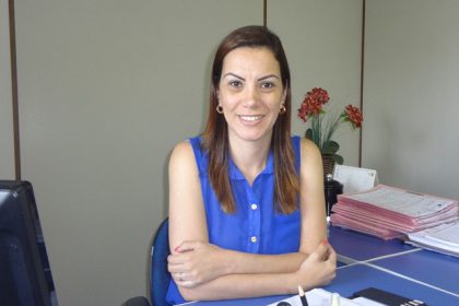 23555-assessora-do-procon-lilian-campos