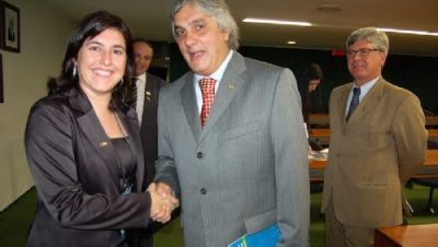 2368-simone-participa-de-discussao-do-porcentual-de-vinculacao-do-fpm