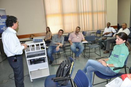 23700-reuniao-no-sebrae