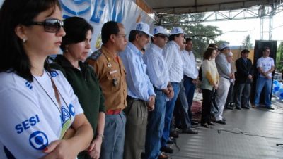 2421-acao-global-atinge-as-expectativas