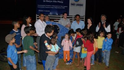 2448-simone-inaugura-praca-na-vila-piloto