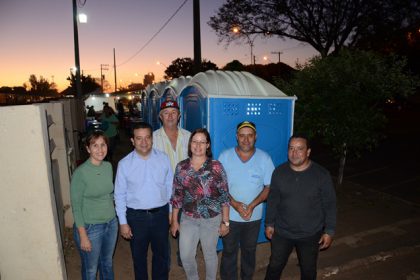 24726-feira-noturna