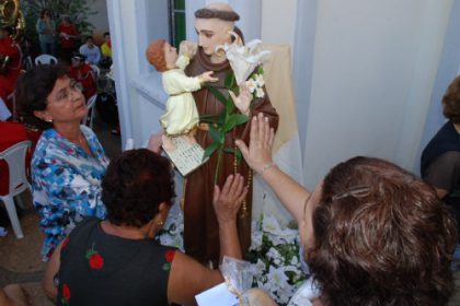 2521-tres-lagoas-celebra-o-dia-de-santo-antonio