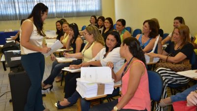 26598-assistencia-social-realiza-capacitacao-do-programa-bpc-na-escola