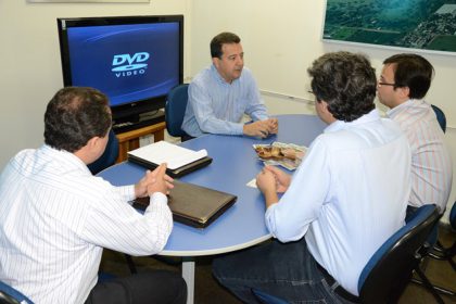 26887-visita-empresarios