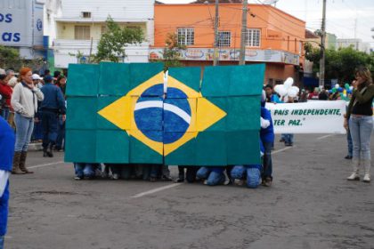 2723-3-mil-pessoas-comparecem-ao-desfile-de-7-de-setembro