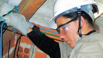 2744-projeto-da-elektro-beneficia-250-familias-de-tres-lagoas