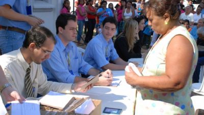 2748-programa-vale-renda-entrega-novo-lote-de-cartoes-em-tres-lagoas