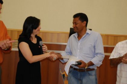 2786-simone-entrega-projeto-de-lei-orcamentaria-ao-legislativo