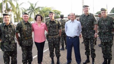27870-desfile-militar-do-exercito