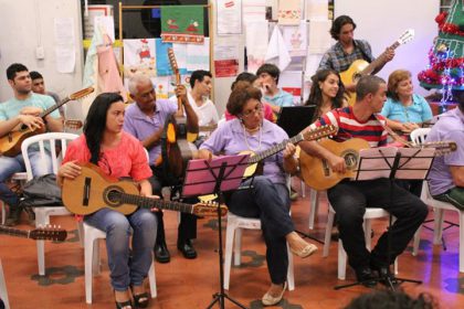 28368-cultura-promove-noite-de-atracoes-com-musica-e-danca-na-praca
