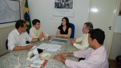 2862-secretaria-de-saude-recebe-doacao-de-equipamentos